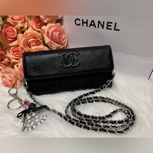 💯 Auth CHANEL CAVIAR Skin Flap Long Wallet/Crossbody/Black.